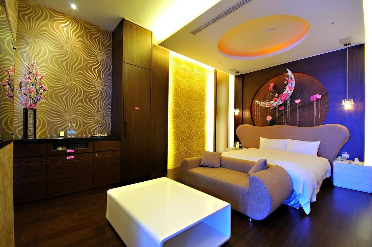 Dubai Motel Yilan Zewnętrze zdjęcie