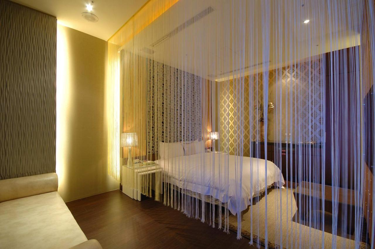 Dubai Motel Yilan Zewnętrze zdjęcie
