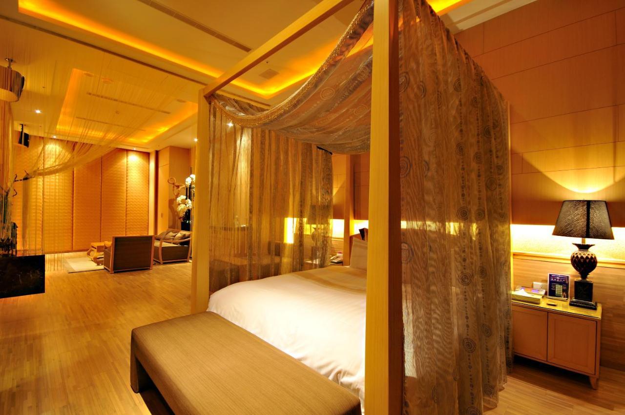 Dubai Motel Yilan Zewnętrze zdjęcie