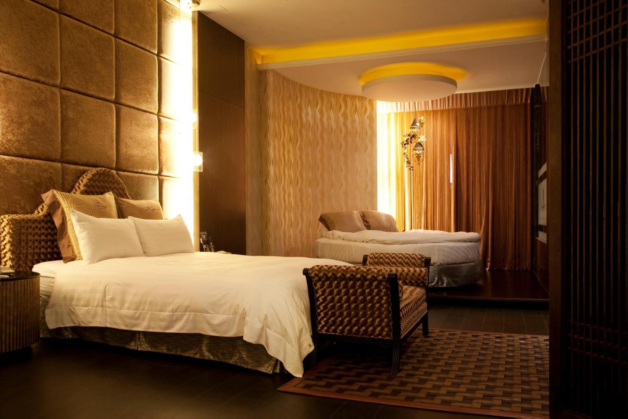 Dubai Motel Yilan Zewnętrze zdjęcie
