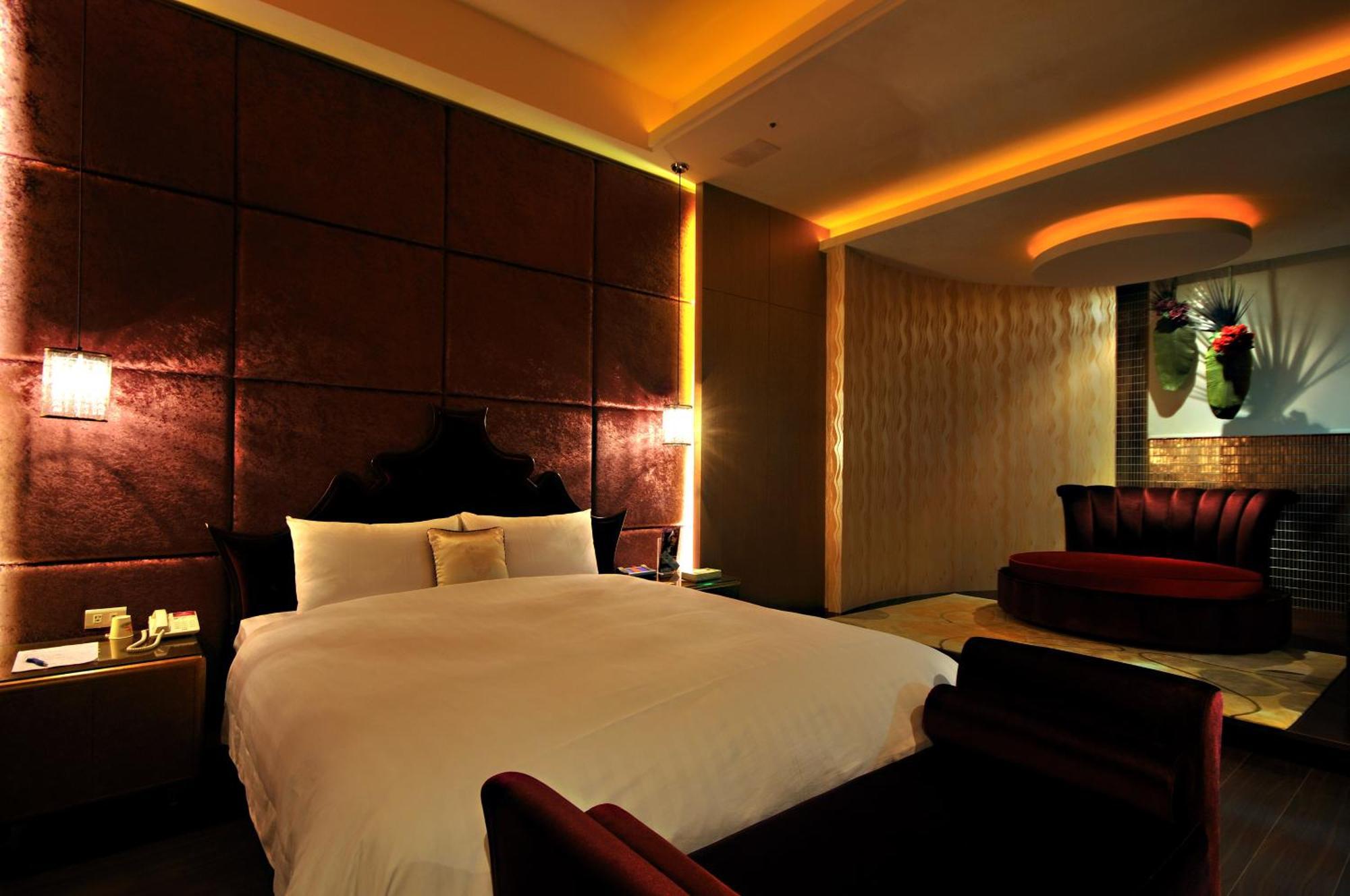 Dubai Motel Yilan Zewnętrze zdjęcie