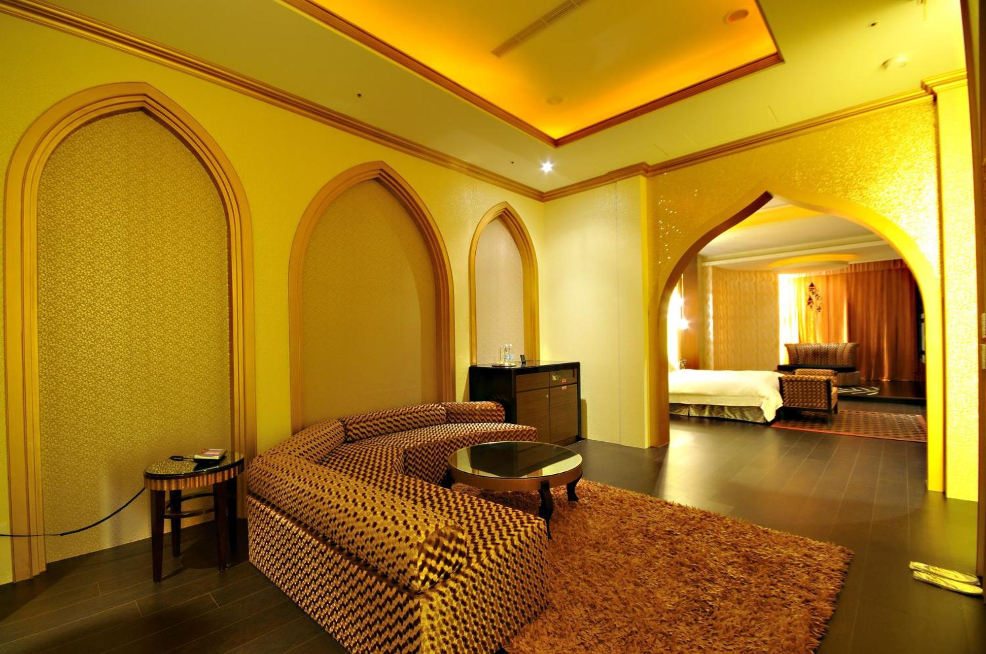 Dubai Motel Yilan Zewnętrze zdjęcie