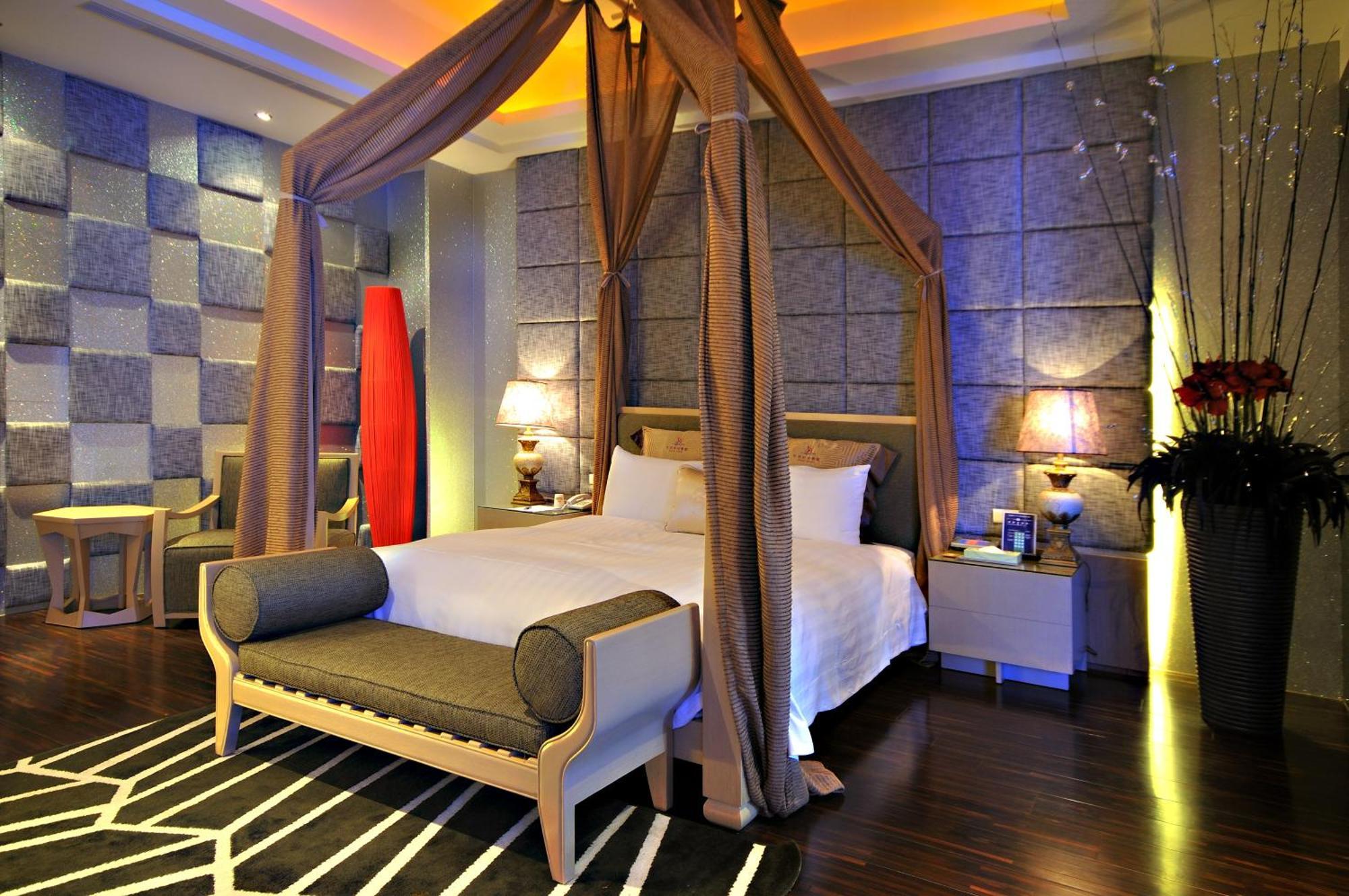 Dubai Motel Yilan Zewnętrze zdjęcie