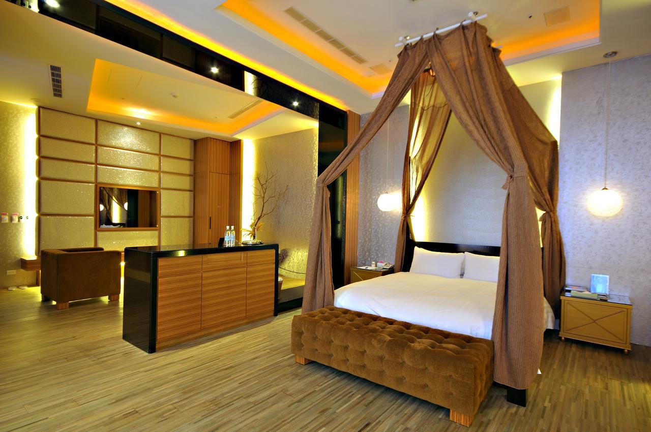 Dubai Motel Yilan Zewnętrze zdjęcie