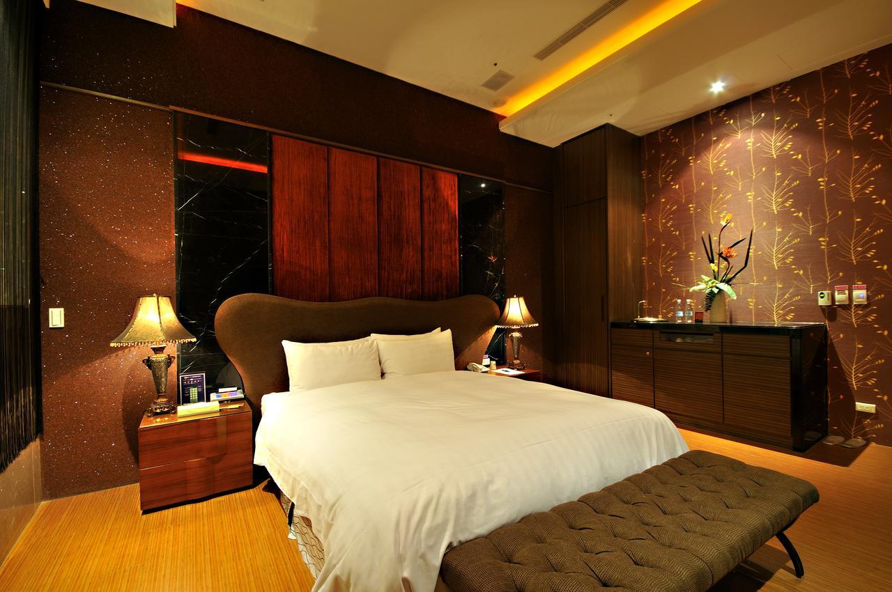 Dubai Motel Yilan Zewnętrze zdjęcie