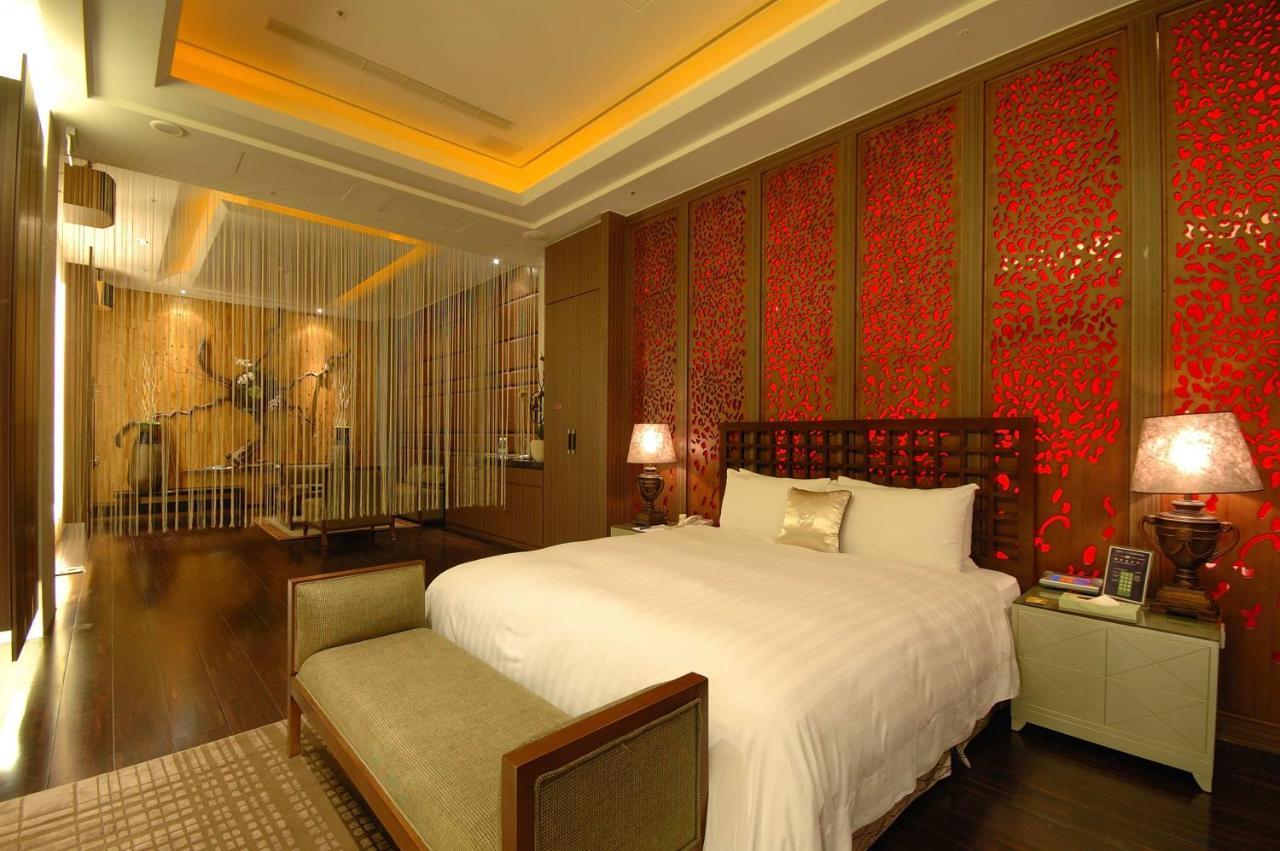 Dubai Motel Yilan Zewnętrze zdjęcie